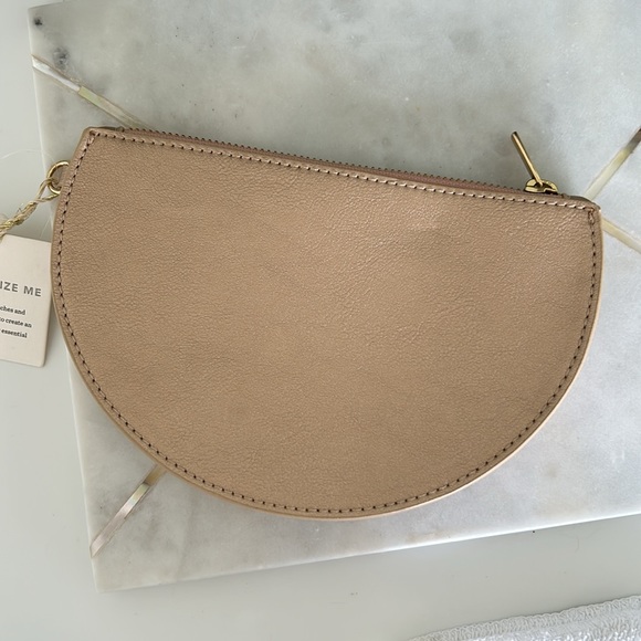 Anthropology Half Moon Case - Picture 2 of 6